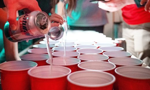 542-beer-pong-team-names-that-brew-up-some-fun